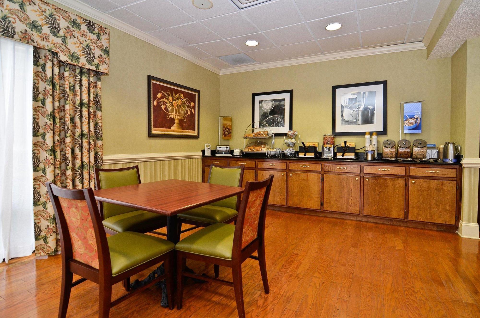 Hampton Savannah-i-95/richmond Hill Hotel 3*