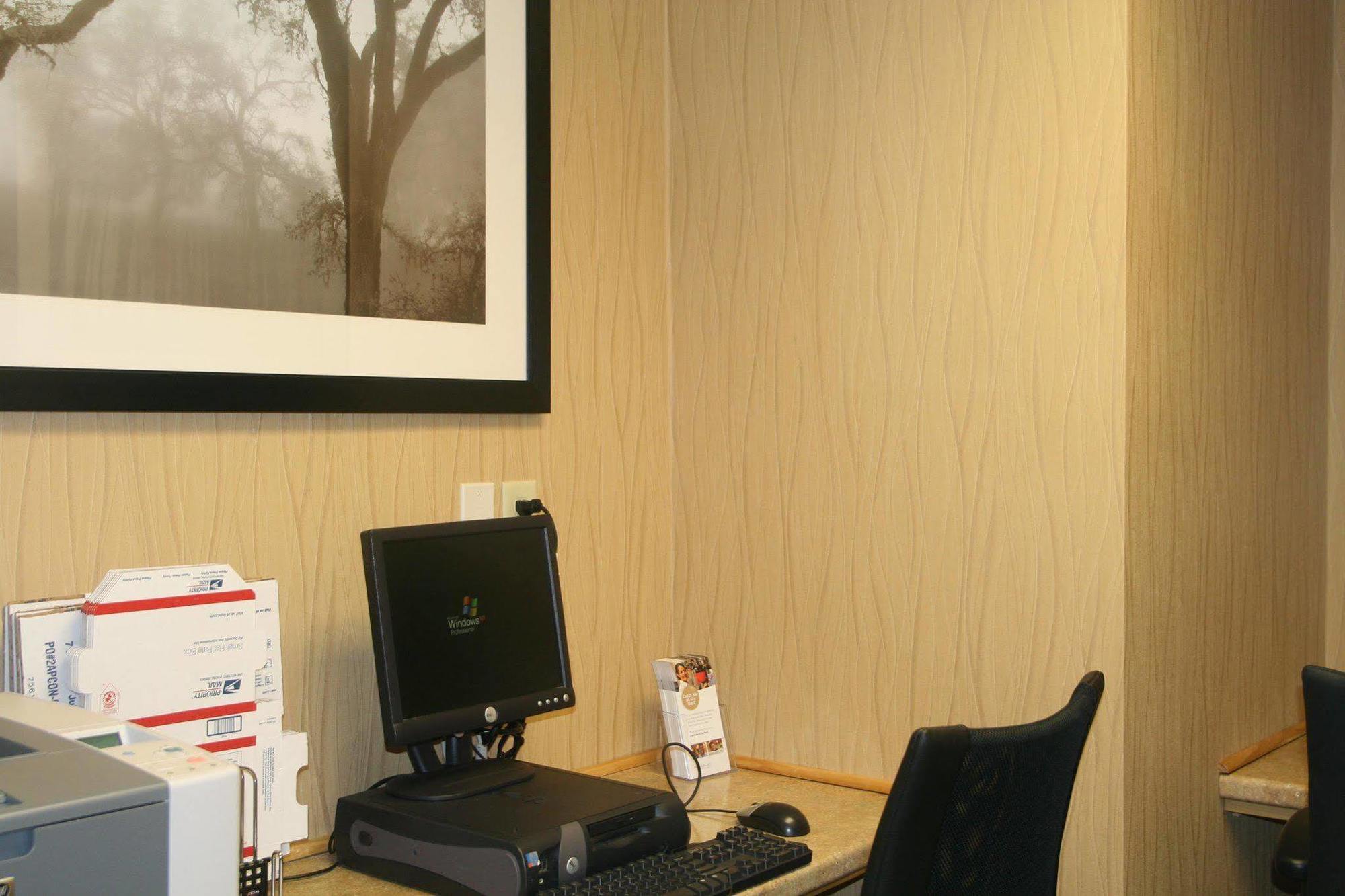 Hotel Hampton Savannah-i-95/richmond Hill 3*